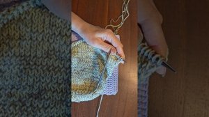 МК прибавки в лицевых и изнаночные рядах при вязании спицами!