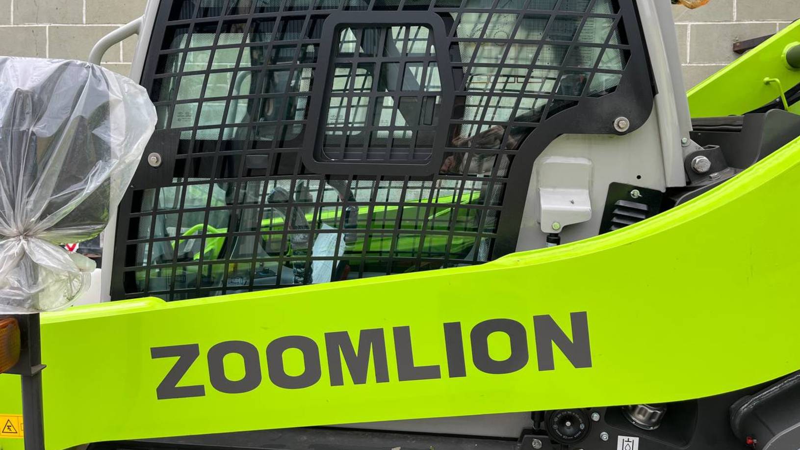 Демо-площадка мини-погрузчиков Zoomlion в Москве
