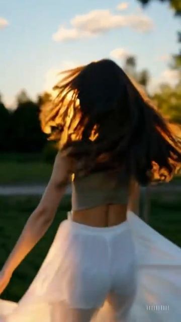 Лилия Любимова — Крылья ночи | Танец на закате / Sunset Dance in White смотреть онлайн