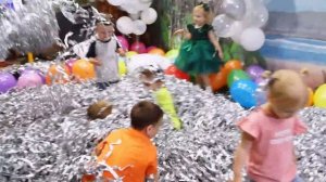 Полине 3 годика.