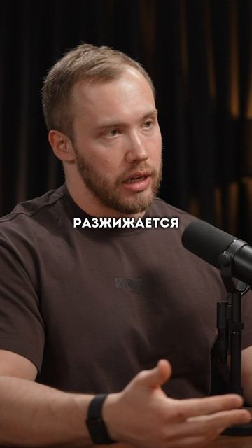 Запивать еду водой - вред или польза? Врач Роман Терушкин о влиянии воды на желудок и ЖКТ смотреть онлайн