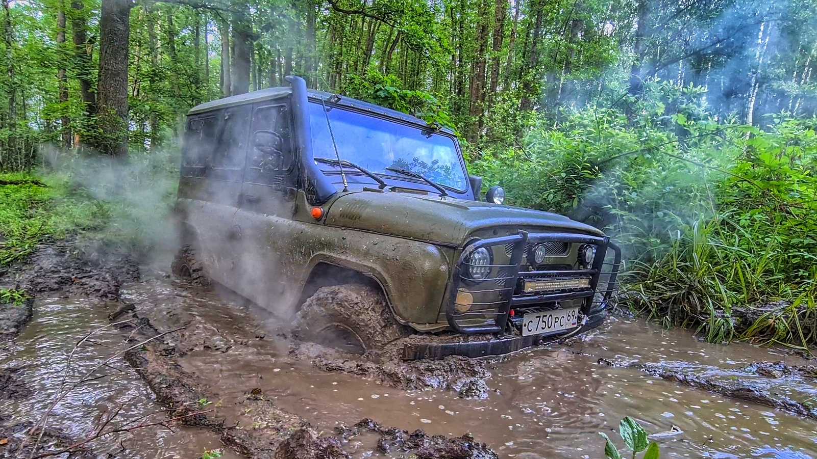 УАЗ на 33" JOURNEY CLAW на новой понижайке. НИВА на 32" CST CL28. ШНИВА на 29" COMFORSER CF3000. смотреть онлайн