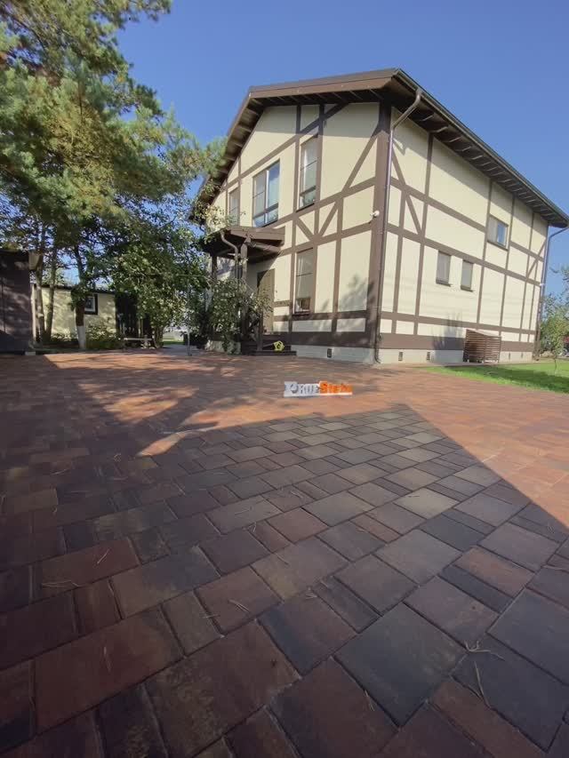 Обзор вымощенной территории