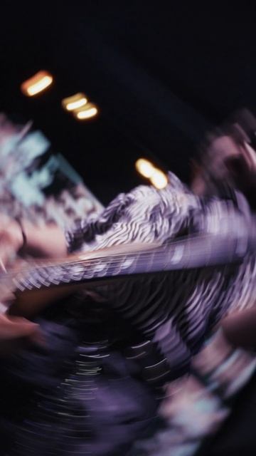 Продолжаем делиться видео с концерта! Зажгли с вами на «Не надо, Вика» 🔥 смотреть онлайн