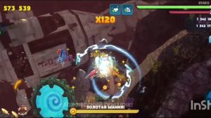 Играю в Hungry Shark