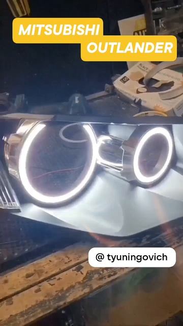 Mitsubishi Outlander на установке bi-led модулей MTF, а также ангельских глазок с функцией ДХО