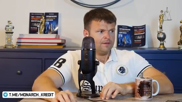 Сборище коллекторов из Банков, Илья Монарх как всегда лучший смотреть онлайн