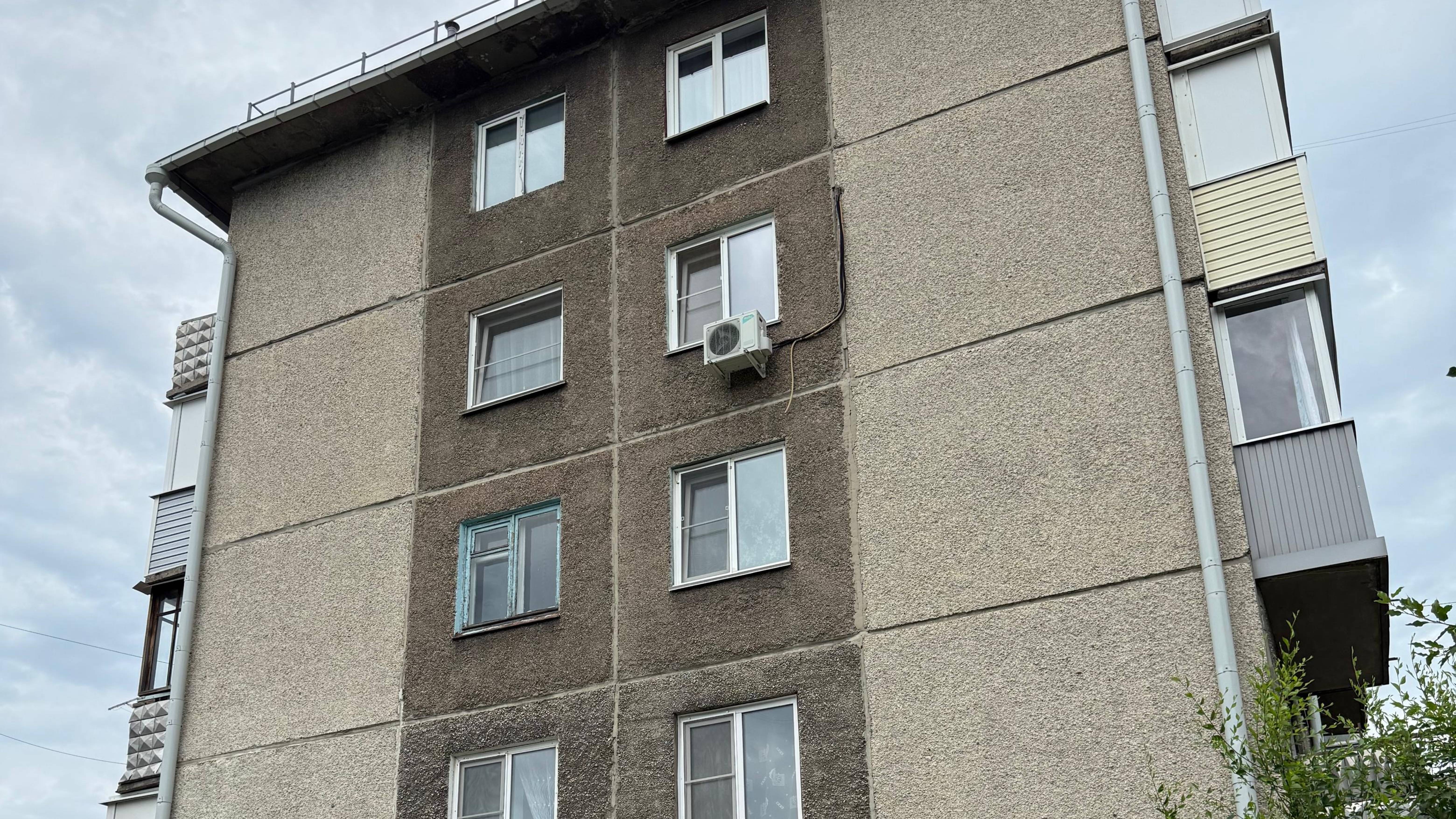 Продам 1-к квартиру Юрина 116 30m2 смотреть онлайн