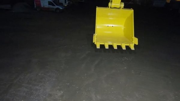 Safety Mining: Штатное освещение Komatsu & фары RIGID