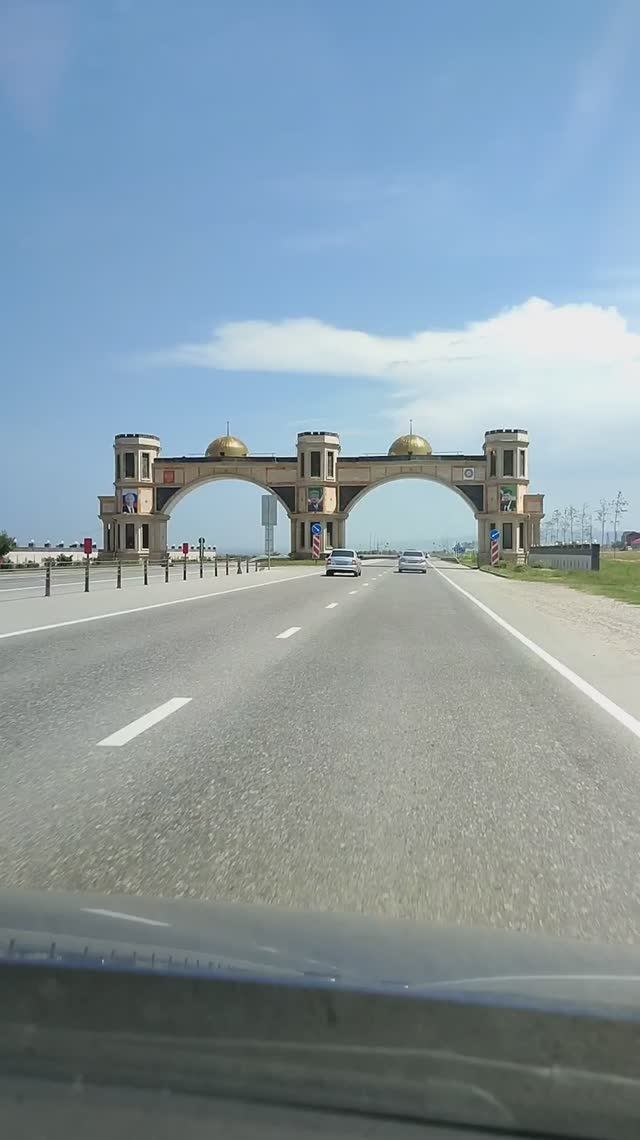 Путешествуем по Чечне. Дороги впечатляют. Простор, чистота, красота смотреть онлайн