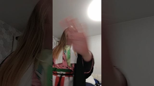 ВНИМАНИЕ ☢️ внимание я без в какшортах. не забудьте написать комментарии. смотреть онлайн