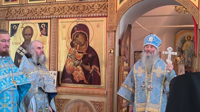 Митрополит Иоанн поздравил игуменью Варнаву с Днем тезоименитства смотреть онлайн