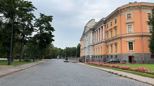 Санкт-Петербург 🇷🇺 [4К] Гуляю, снимаю, делюсь 🔥 смотреть онлайн