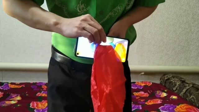 Классный фокус с телефоном