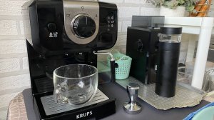 Кофеварка Krups XP320830 разбор. Замена уплотнительного кольца в заварочном блоке