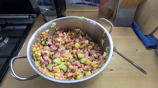 Лучший рецепт Оливье на 8 марта смотреть онлайн