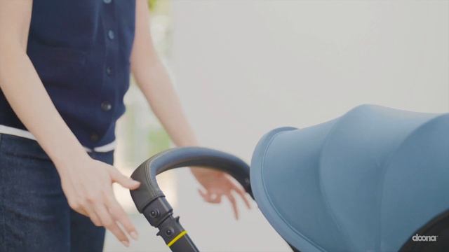 Автокресло Doona X регулировка ручки смотреть онлайн