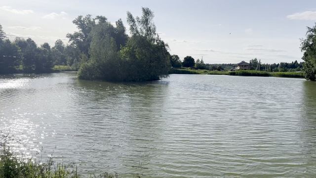 ВОДОЁМ РЯДОМ