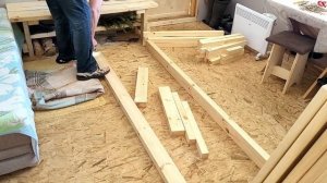 Парящий откидной полок в каркасной бане.