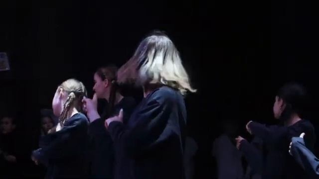 LIFE IS DANCE смотреть онлайн