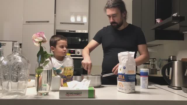 Ставим елочку / Открываем адвент-календарь / Катаемся на ватрушках / Влог смотреть онлайн