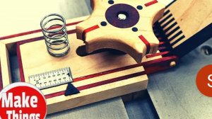 Как отпилить тонкую рейку.