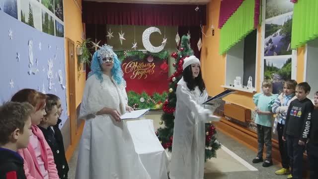 В гостях у Деда Мороза в лесу