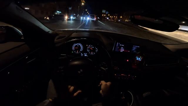 2021 BMW X2 | БМВ Х2 1.5 турбо робот 140 л.с. | Ночной тест-драйв от первого лица | Обзор | Шумомер смотреть онлайн