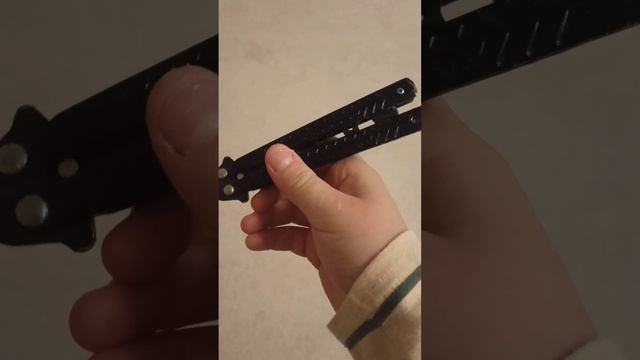 трюки нож бабочка