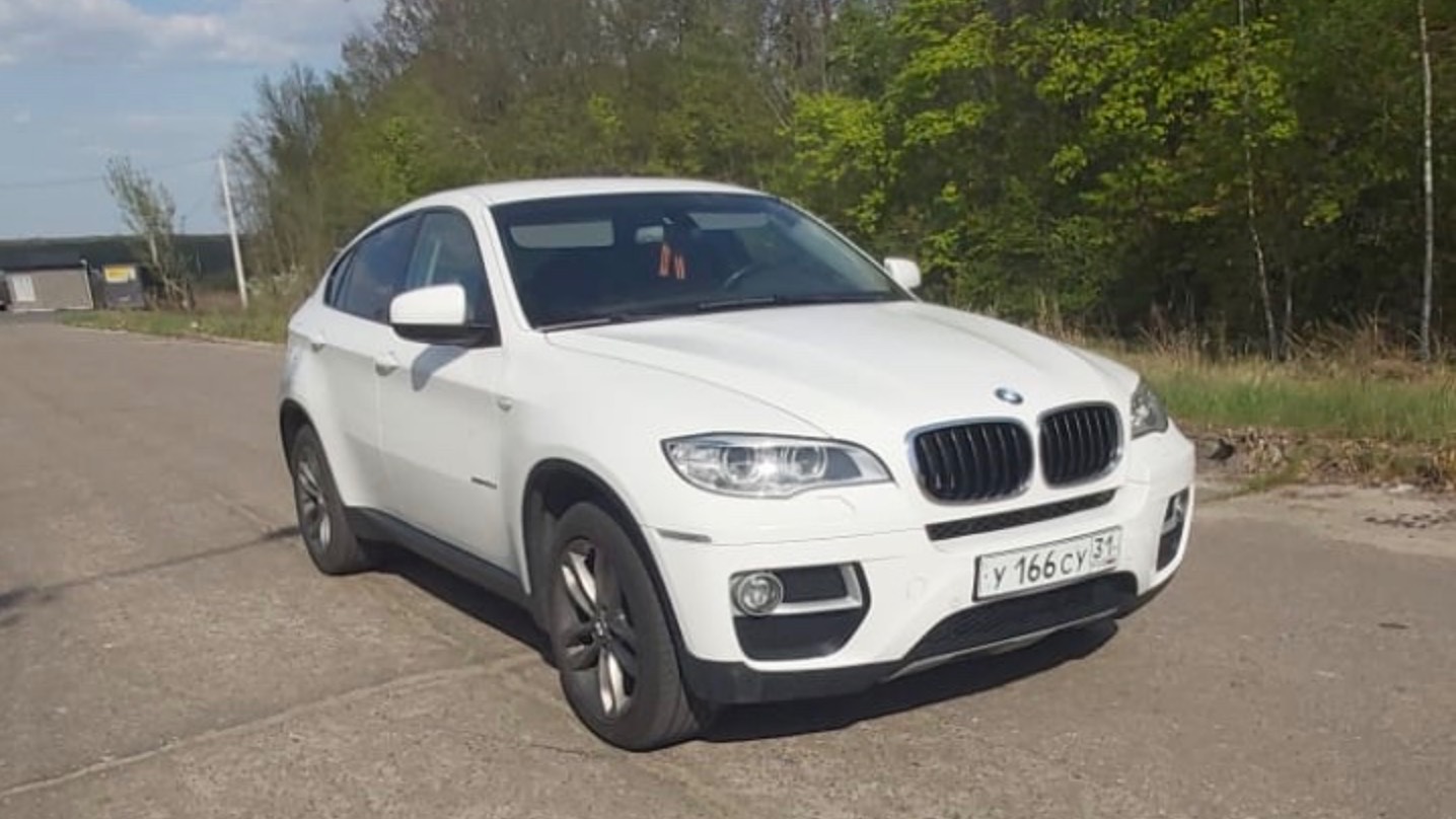 BMW 
X 6