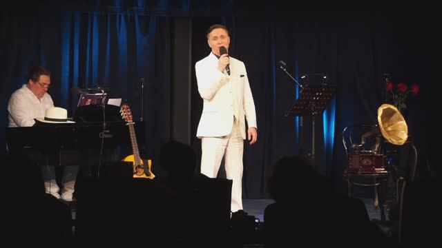 Виталий Ленский. Случайный вальс. смотреть онлайн