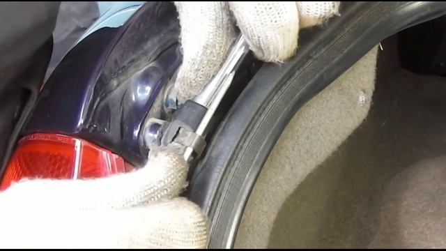 1. Замена амортизаторов багажника смотреть онлайн