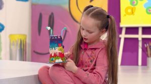 Делаем фантастические дома из стаканов вместе с Калякой-Малякой на канале "О!"