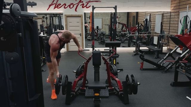 Гребная тяга профессиональный тренажер ECP302. Обзор. смотреть онлайн