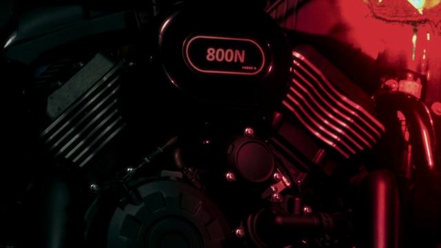 GROZA Toughman 800 — крутой парень, который выходит на дорогу, когда все остальные уже ушли в тень смотреть онлайн