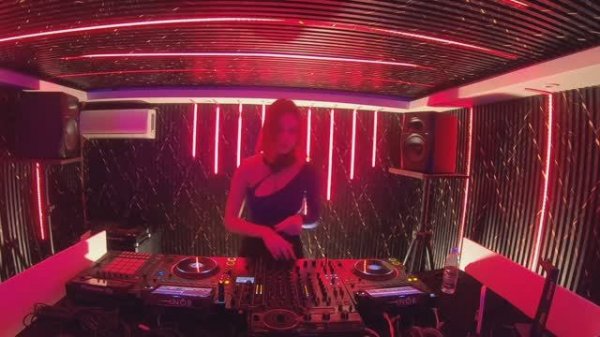 SOFF   Indie Dance Mix