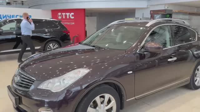Infiniti EX '2010 смотреть онлайн