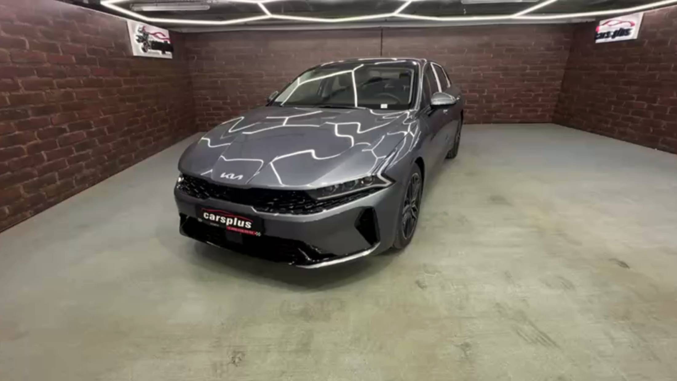 В наличии Kia K5👇 смотреть онлайн