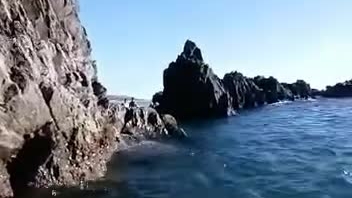 Прогулки по Италии. Пешком по дну моря! Что там, в гротах Тирренского моря? Путешествие. смотреть онлайн