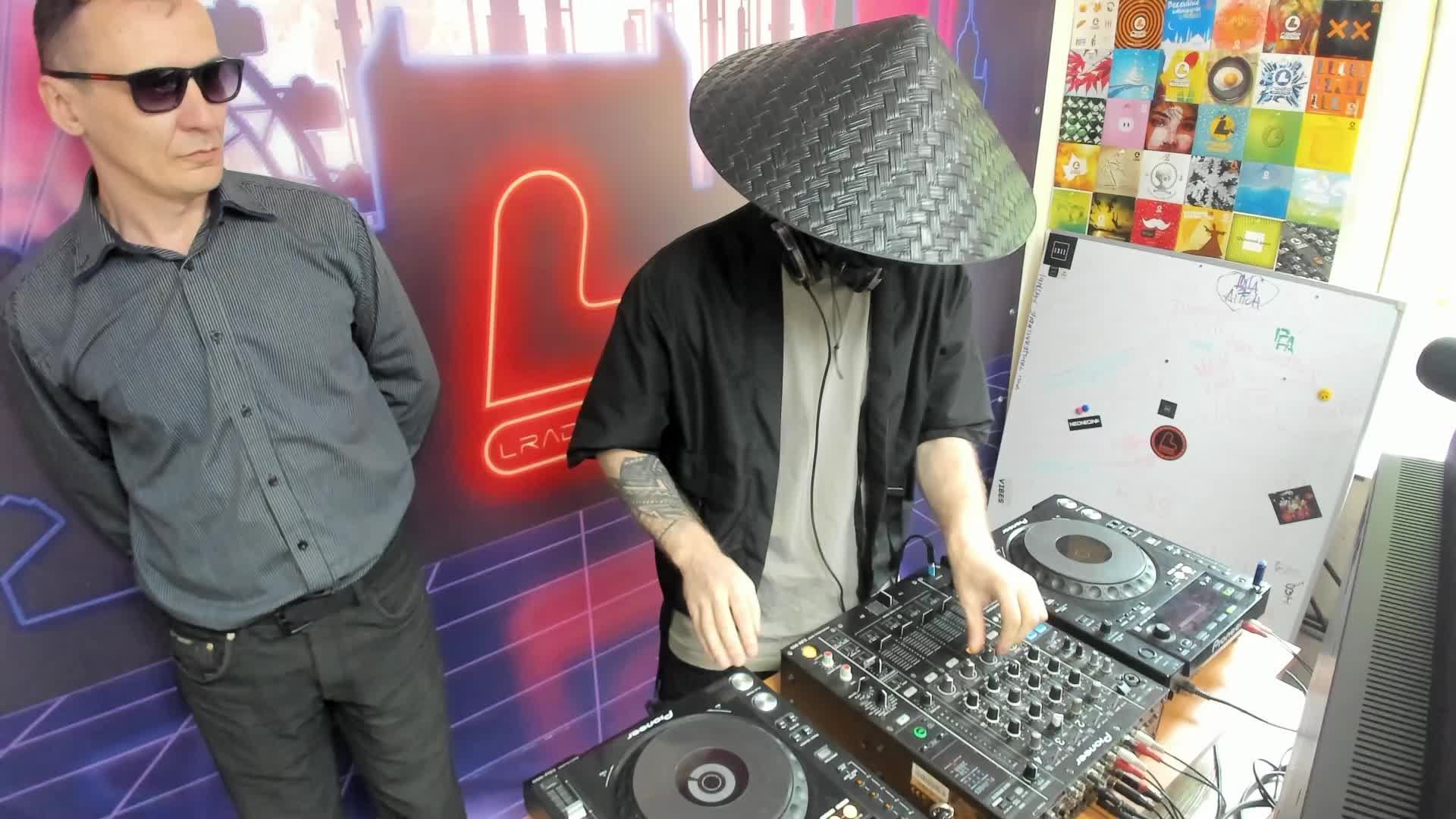 Живые игры 14.06.25 смотреть онлайн