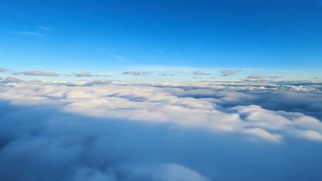 ОБЛАКА ПЛЫВУТ. Автор Рафис Хайдаров, исполняет Анна Ружицкая.