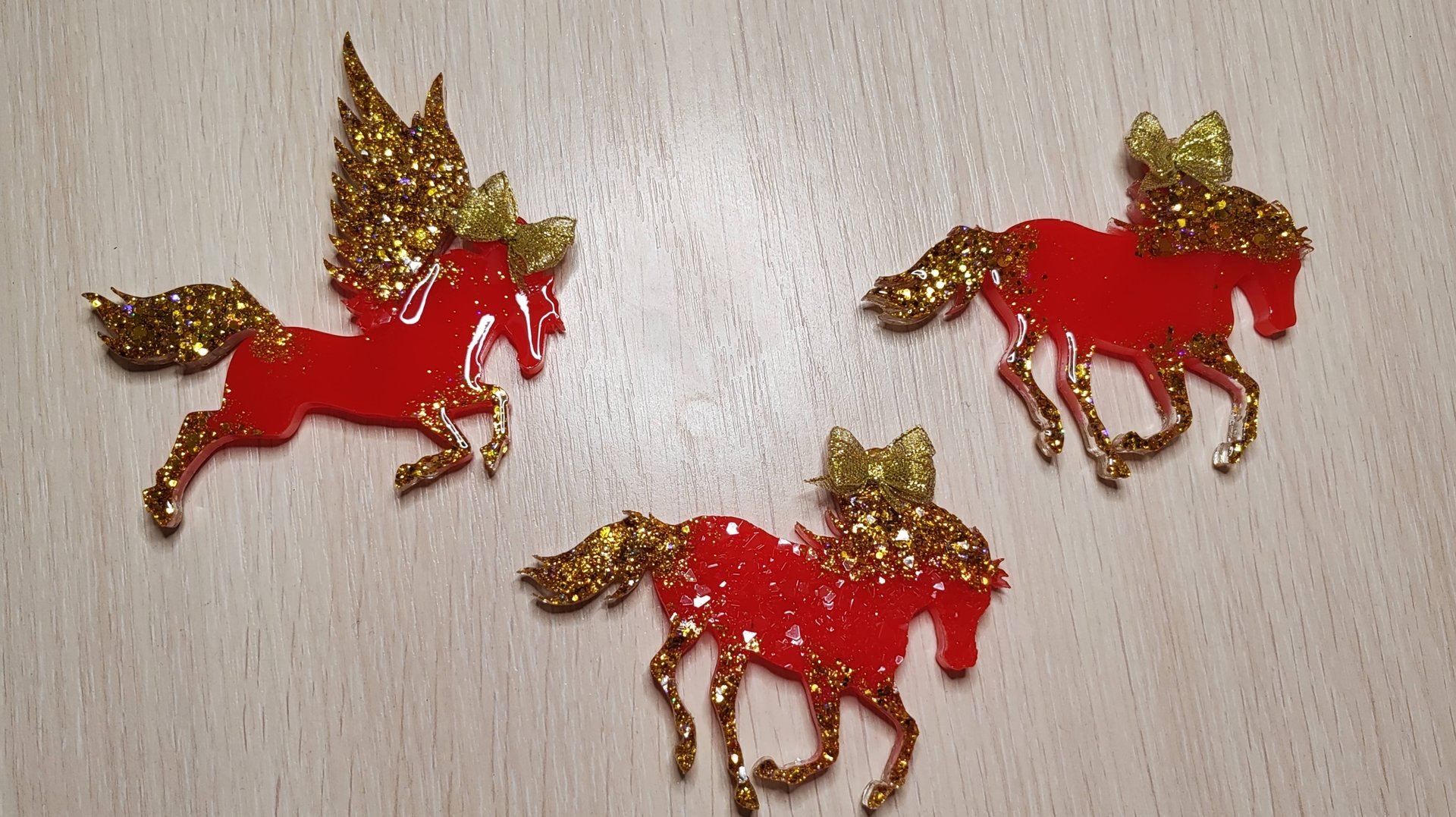 Лошадки магниты из эпоксидной смолы смотреть онлайн