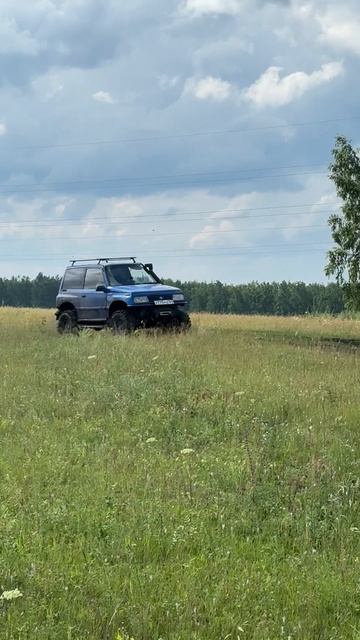 Пашем землю Сузуки😃