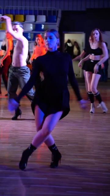 Валерия Гейдарова на мастер-классах по Хай хилс смотреть онлайн