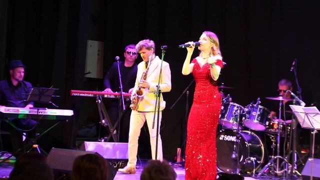 🎤 смотреть онлайн