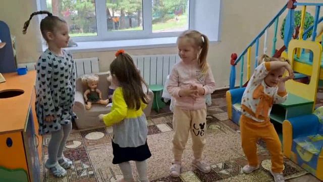 Девочки смотреть онлайн