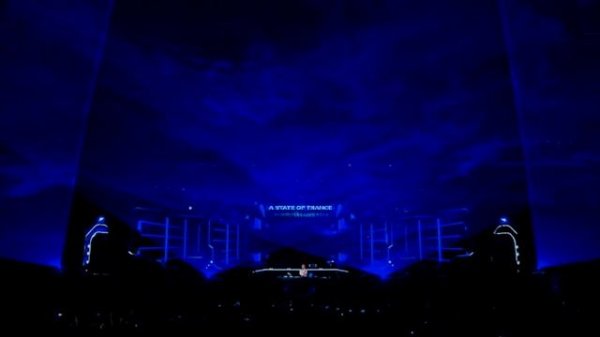 armin_van_buuren_in_ekaterinburg (laser_new_tec)