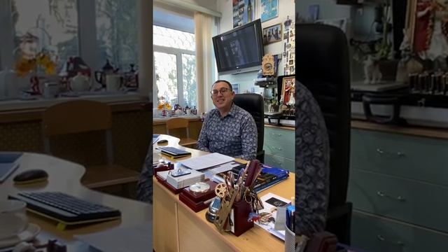 Поздравление народного учителя РФ А.В. Мишина