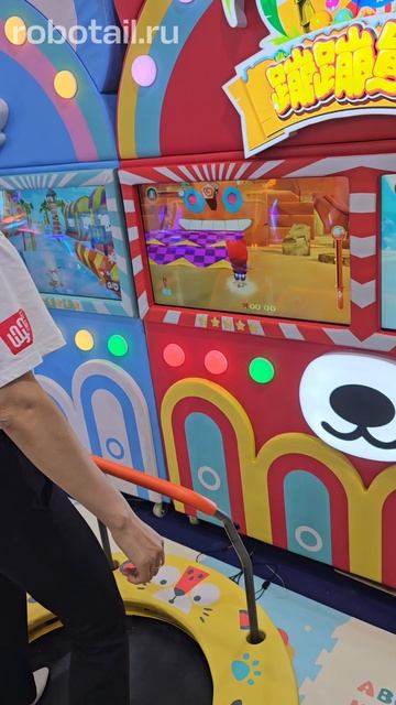 Интерактивный батутный аттракцион с видеоигрой "Jump'n'Play" смотреть онлайн