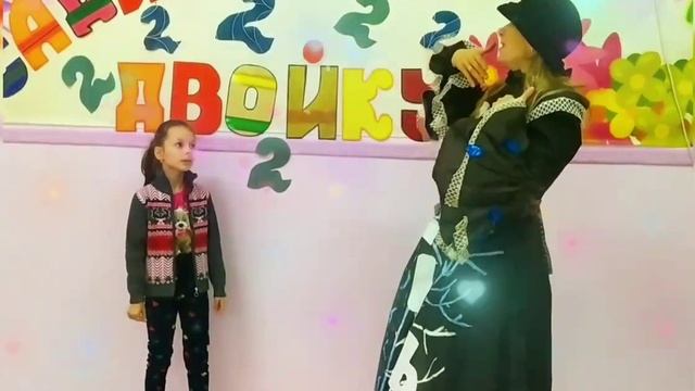 Шуточное поздравление на День дошкольного работника смотреть онлайн